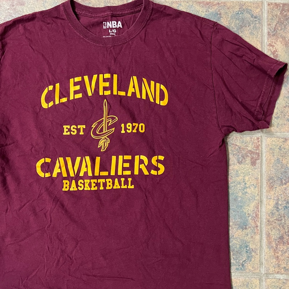 cleveland cavaliers large t-shirt